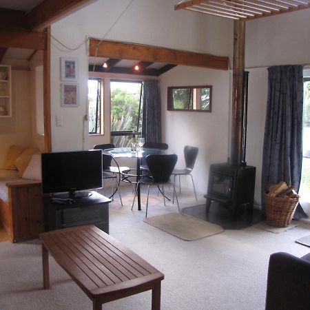 Miro Magic - Ohakune Holiday Home エクステリア 写真